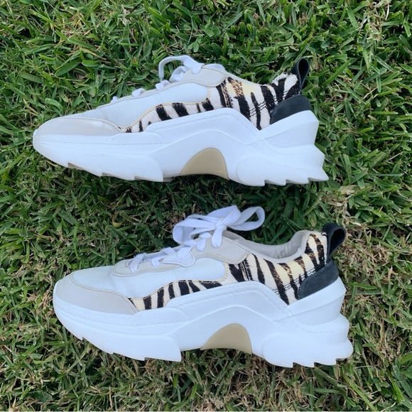 Zara Chunky Sneakers with Animal Print - Picture 16 of 16